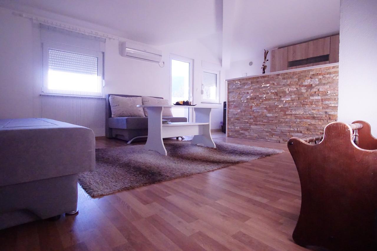 Apartments Aldi Мостар Экстерьер фото